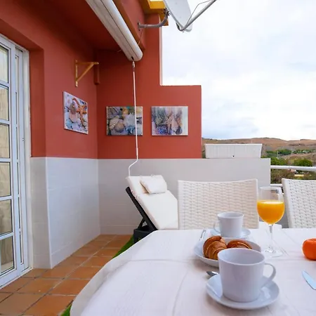 Aroa Apartment *