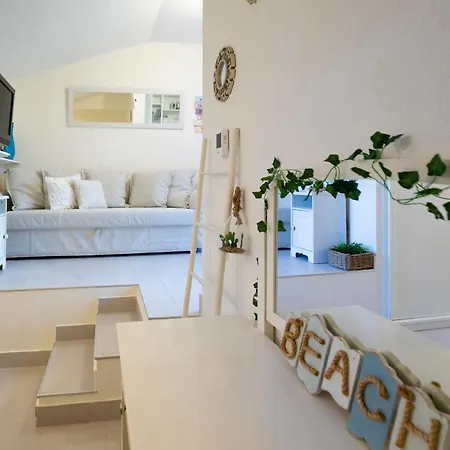 Aroa Beach * 马斯帕洛马斯